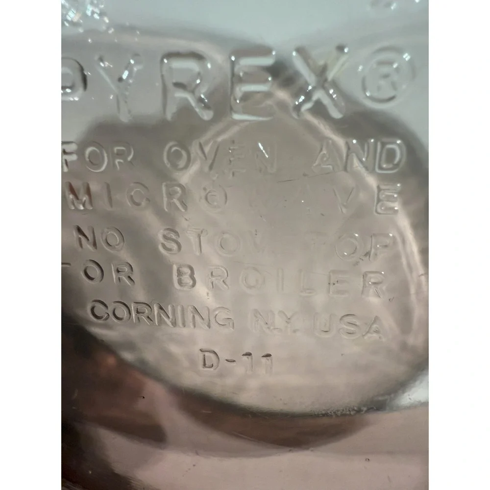 PYREX #024 Cranberry - Vintage 2 qt Casserole Dish - Pyrex Lid 624C‎